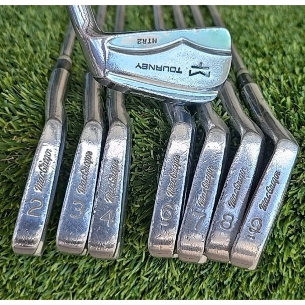 1968 MACGREGOR MT TOURNEY MTR2 IRON SET  - - RH, 2-PW, Med. Steel, NEW GP GRIPS!